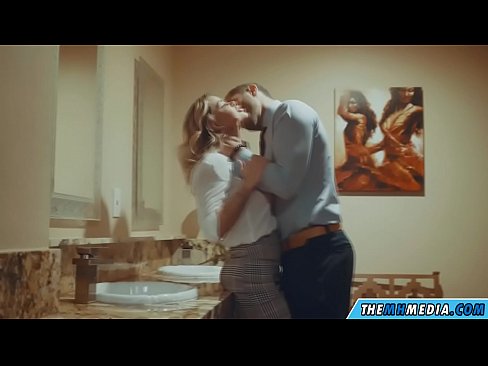 ❤️ Коли грудаста блондинка спокушає вас у громадському туалеті ☑ Просто порно на порно uk.porn33.top ❌❤
